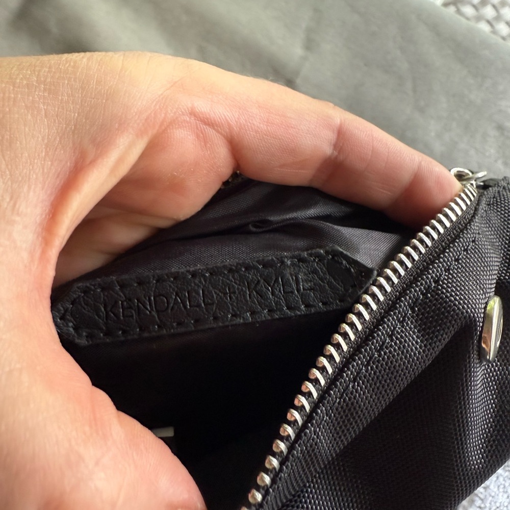Kendall + Kyle Black Crossbody Bag - Picture 8 of 11